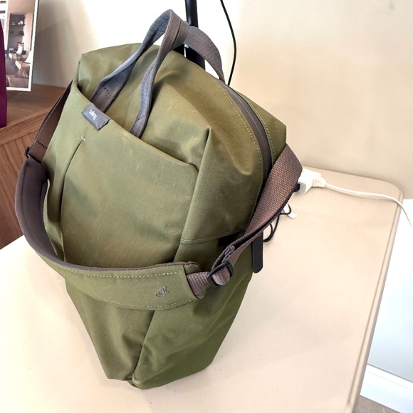 Bellroy Tokyo 16" Work Bag - Picture 3 of 9